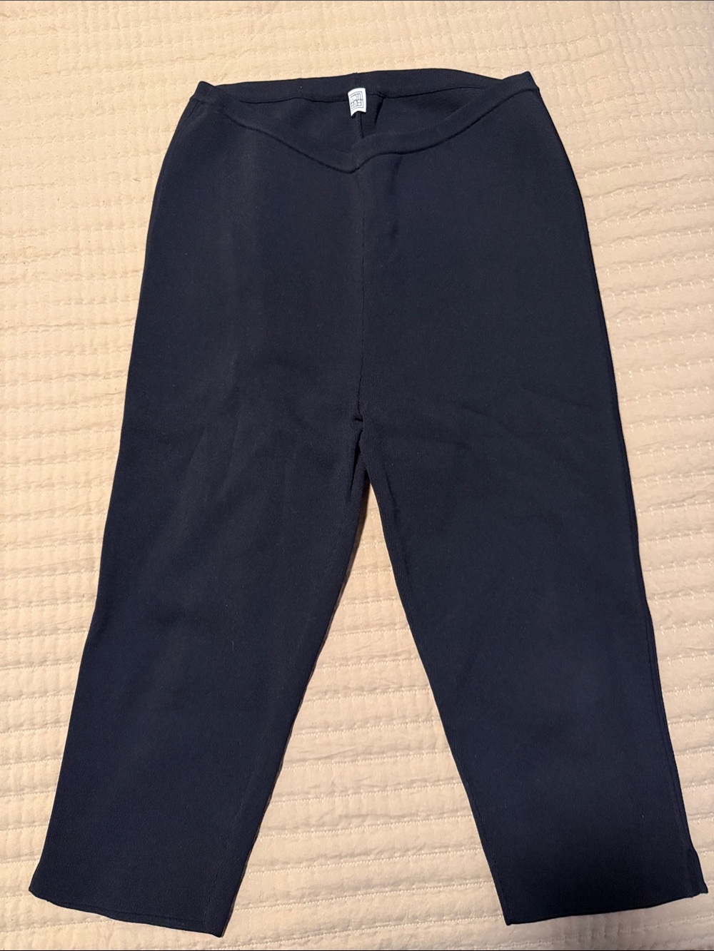 Toteme Black Knit Straight-Leg Capris